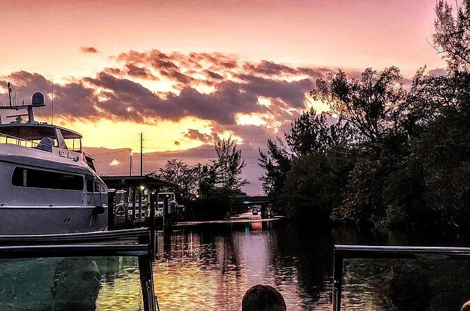 1 Hour-Relaxing Private Boat Tour - Fort Lauderdale (Up to 6 Pax) - Captain Service: The One Extra Cost You Should Plan For