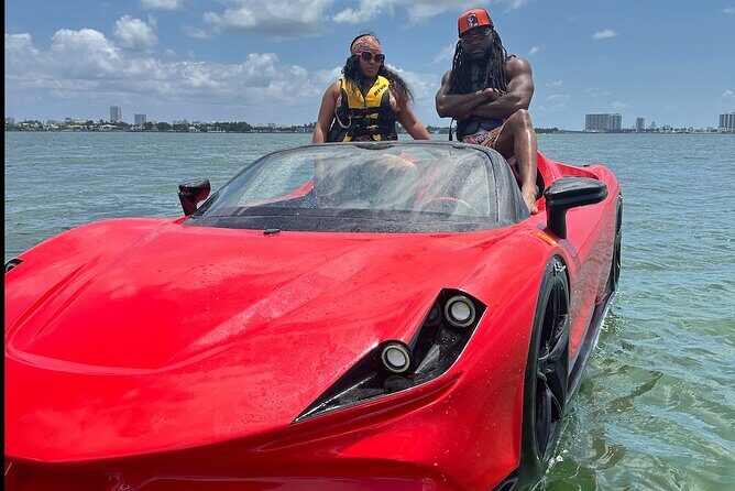 Jetcar Experiences - Getting to the island: the 30-minute boat ride that sets the mood