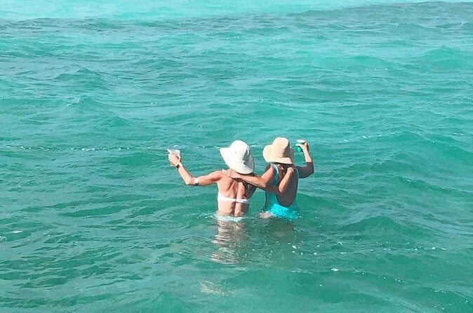 Marathon: Local Sandbar Escape - What’s included (and what you’ll need to bring)